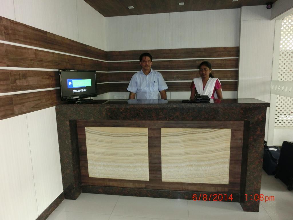 Hotel Thulashi Park Chennai Exterior foto